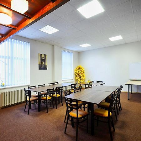 Hotel Slavia Tabor Luaran gambar
